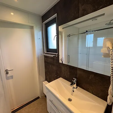 Enkhuizer Strandjuwel Erste Reihe Hausnr 205