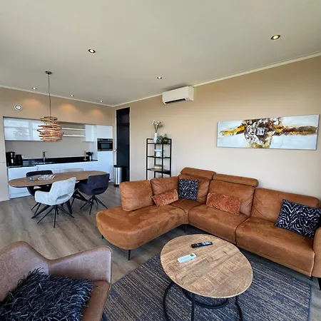 Enkhuizer Strandjuwel Erste Reihe Hausnr 205 *