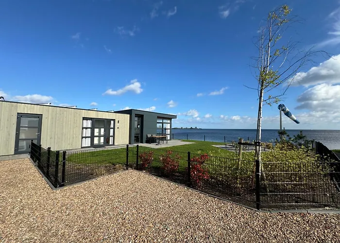 Enkhuizer Strandjuwel Erste Reihe Hausnr 205 *